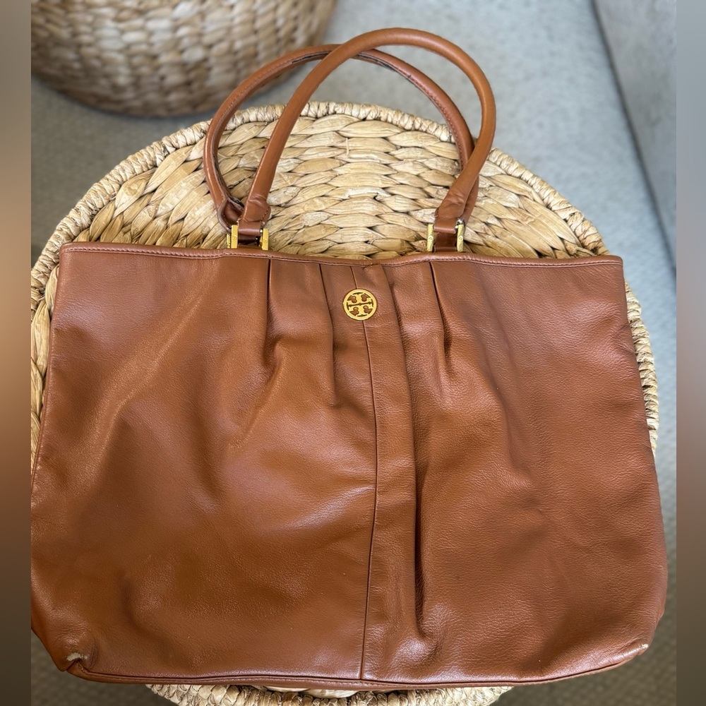 Tory Burch Brown Leatherette Tote with Structured Design